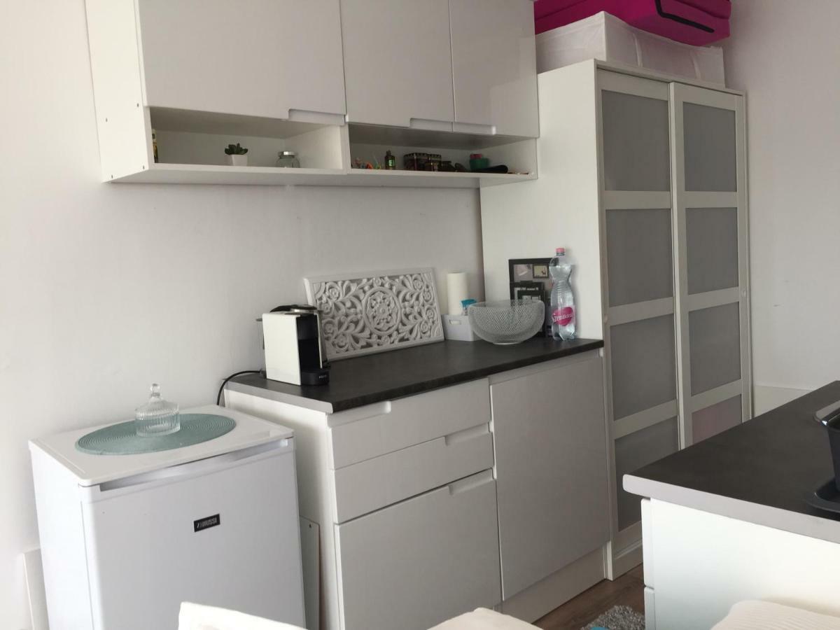 Stylvia Apartman Appartement Balatonfüred Buitenkant foto